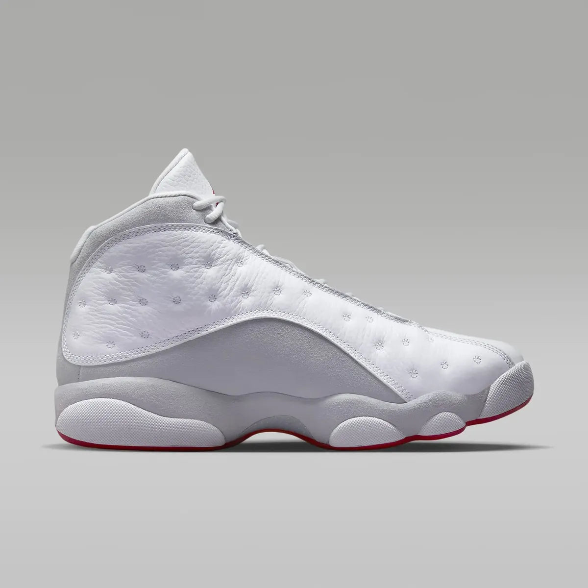 D_NQ_NP_2X_988036-MPE71483679542_092023-F-zapatilla-jordan-air-13-retro-urbano-original-414571-160-.webp__PID:24539975-242c-4b32-aa65-285abfde8eef